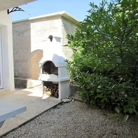 Apartments Kokor Vodice Eksteriør bilde