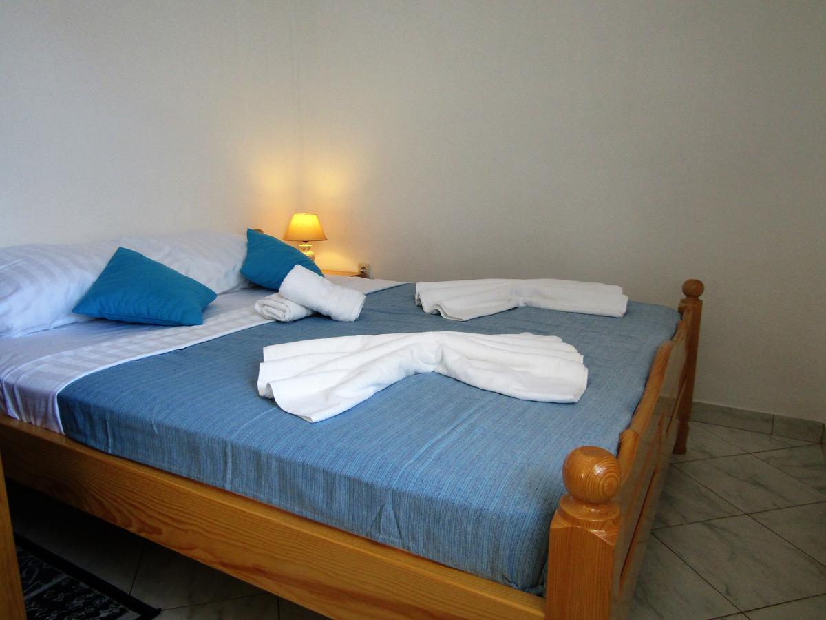 Apartments Kokor Vodice Eksteriør bilde