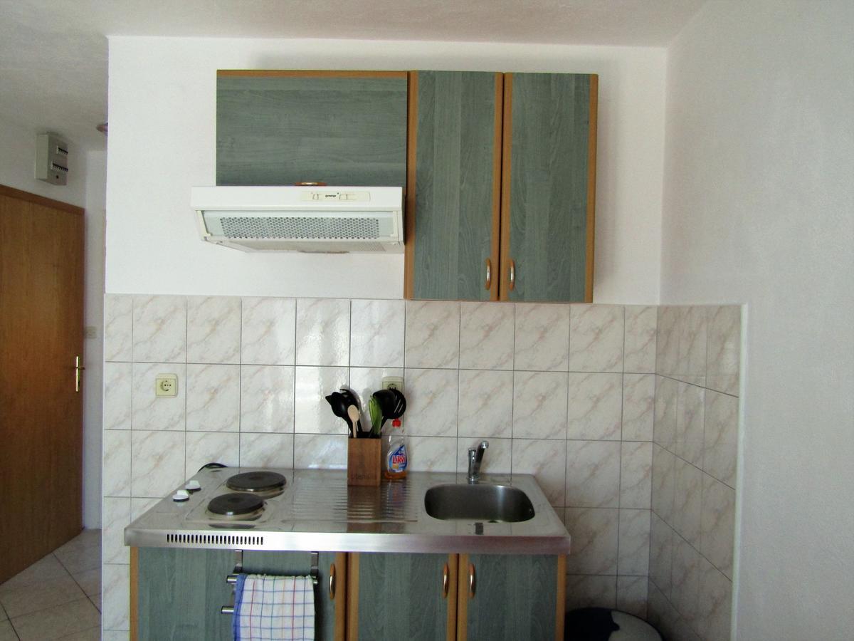 Apartments Kokor Vodice Eksteriør bilde